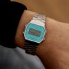 Reloj Casio Unisex Retro - Imagen 4