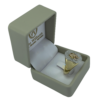 ANILLO DE HOMBRE CON LA FIGURA DE CORCEL EN TRES OROS DE 18 KTES. - Imagen 4