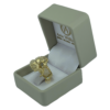 ANILLO PARA HOMBRE CON FIGURA DE CABALLO EN ORO DE 18 KTES. - Imagen 4
