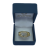 ANILLO DE HOMBRE CARRERA Y CARRERA EN TRES OROS 18 KTES. - Imagen 2