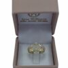 Anillo de 15 años con piedra rosadas en oro de 18 kilates - Imagen 2