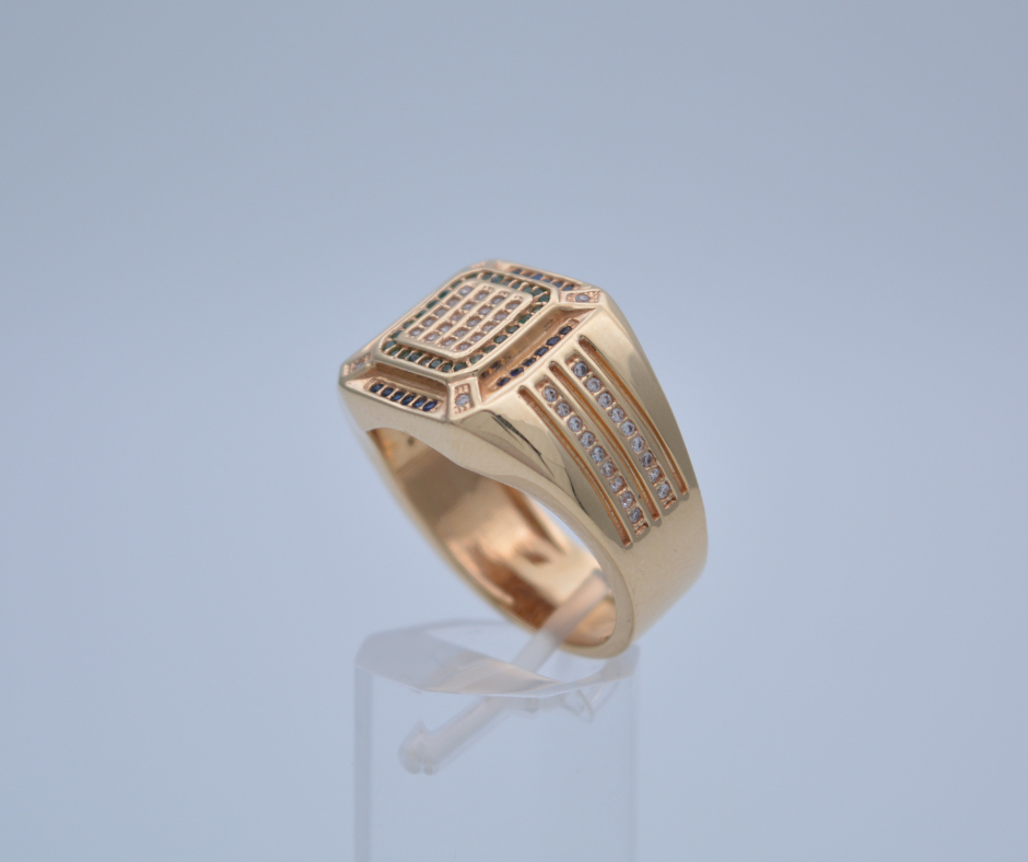 ANILLO SELLO DE HOMBRE EN ORO