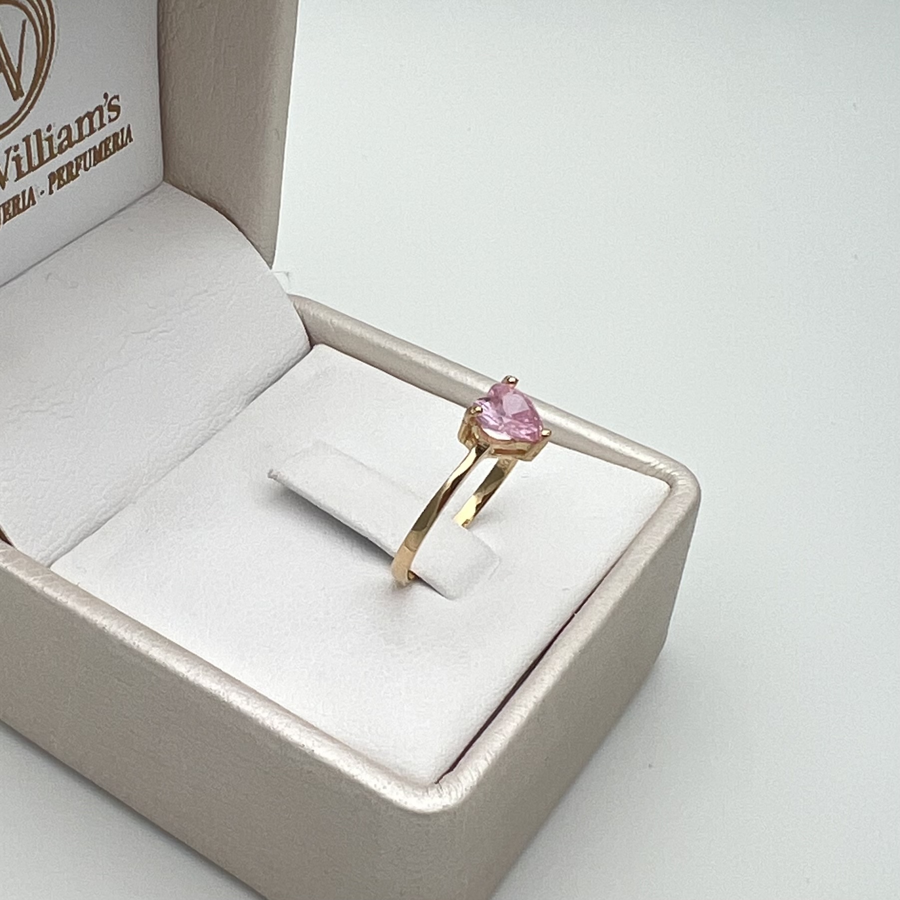 ANILLO CORAZÓN EN ORO DE 18K