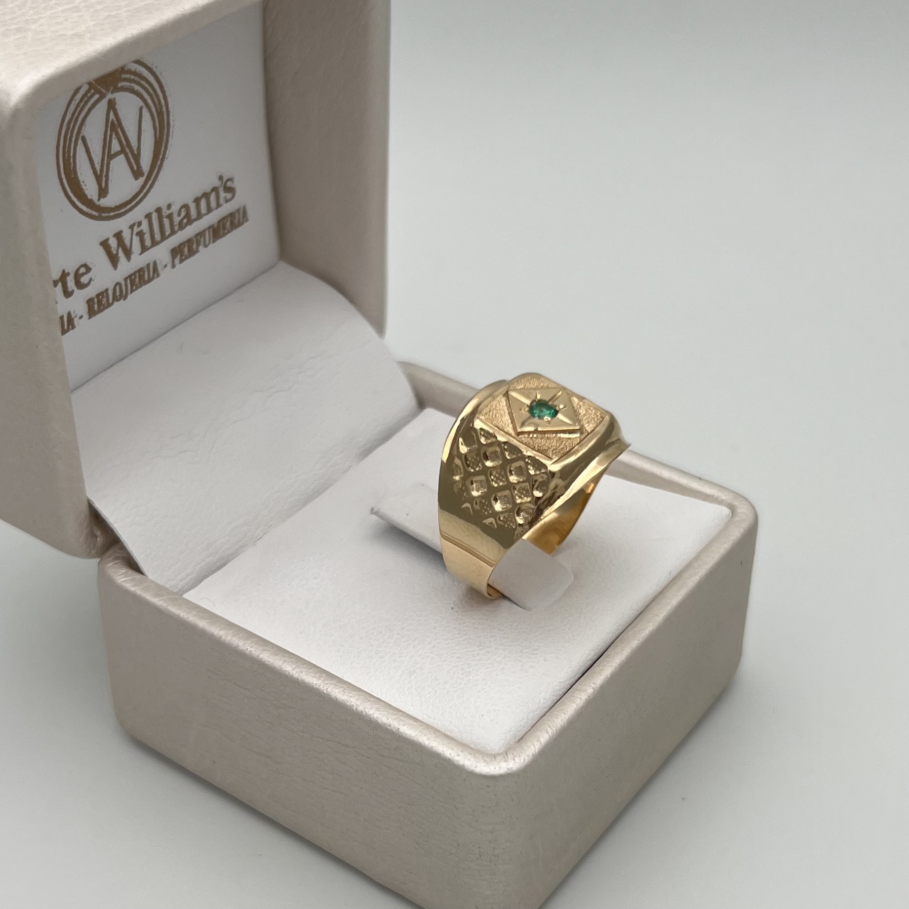 ANILLO SELLO CIRCÓN VERDE EN ORO DE 18K