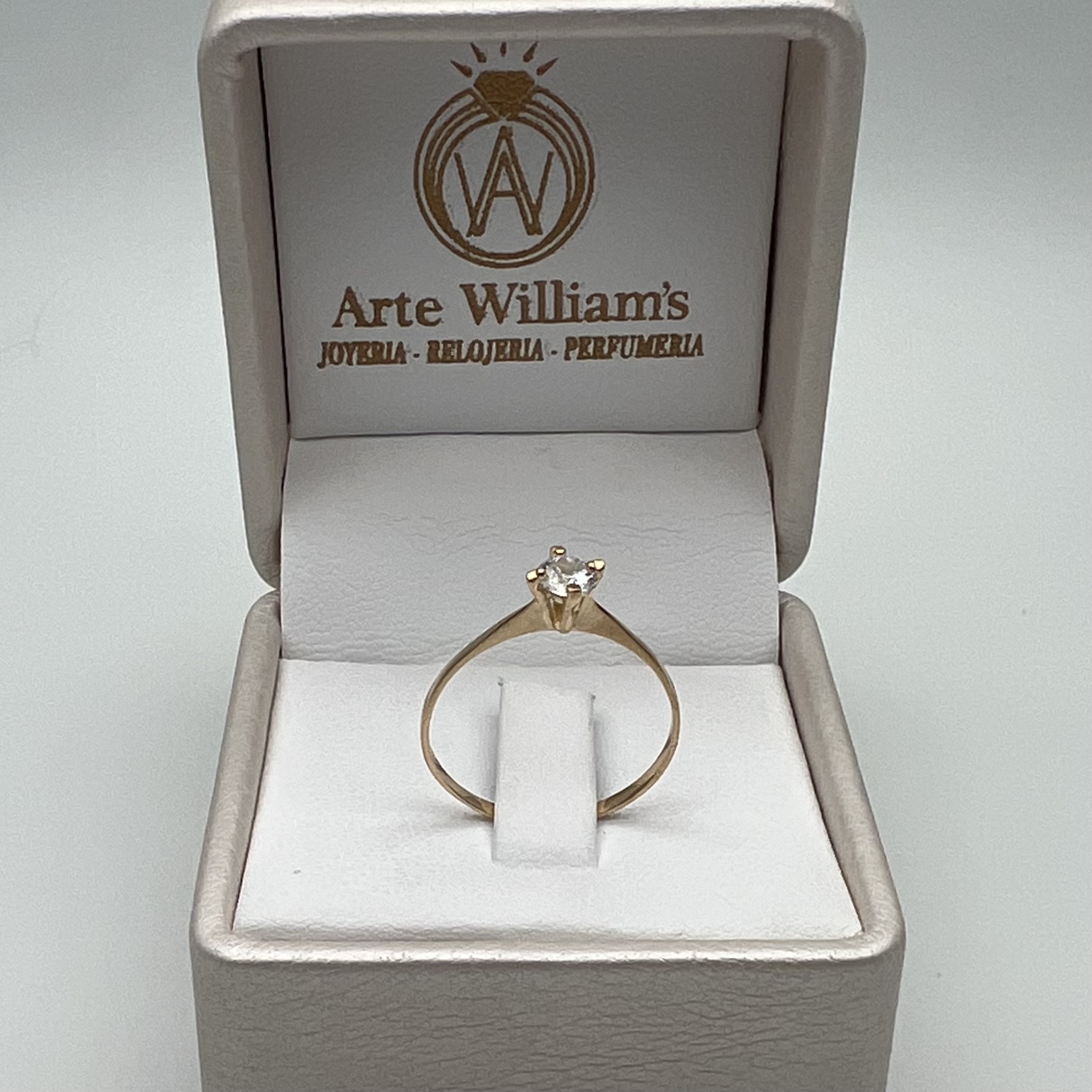 ANILLO SOLITARIO EN ORO