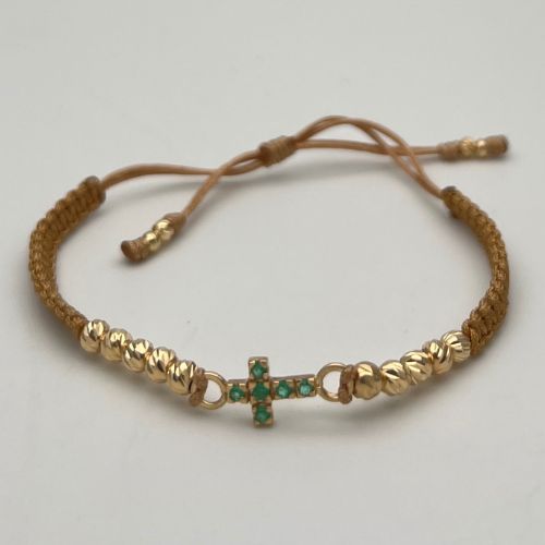 PULSERA TEJIDA CON DIJE CRUZ CON ESMERALDAS Y BALINES EN ORO DE 18K