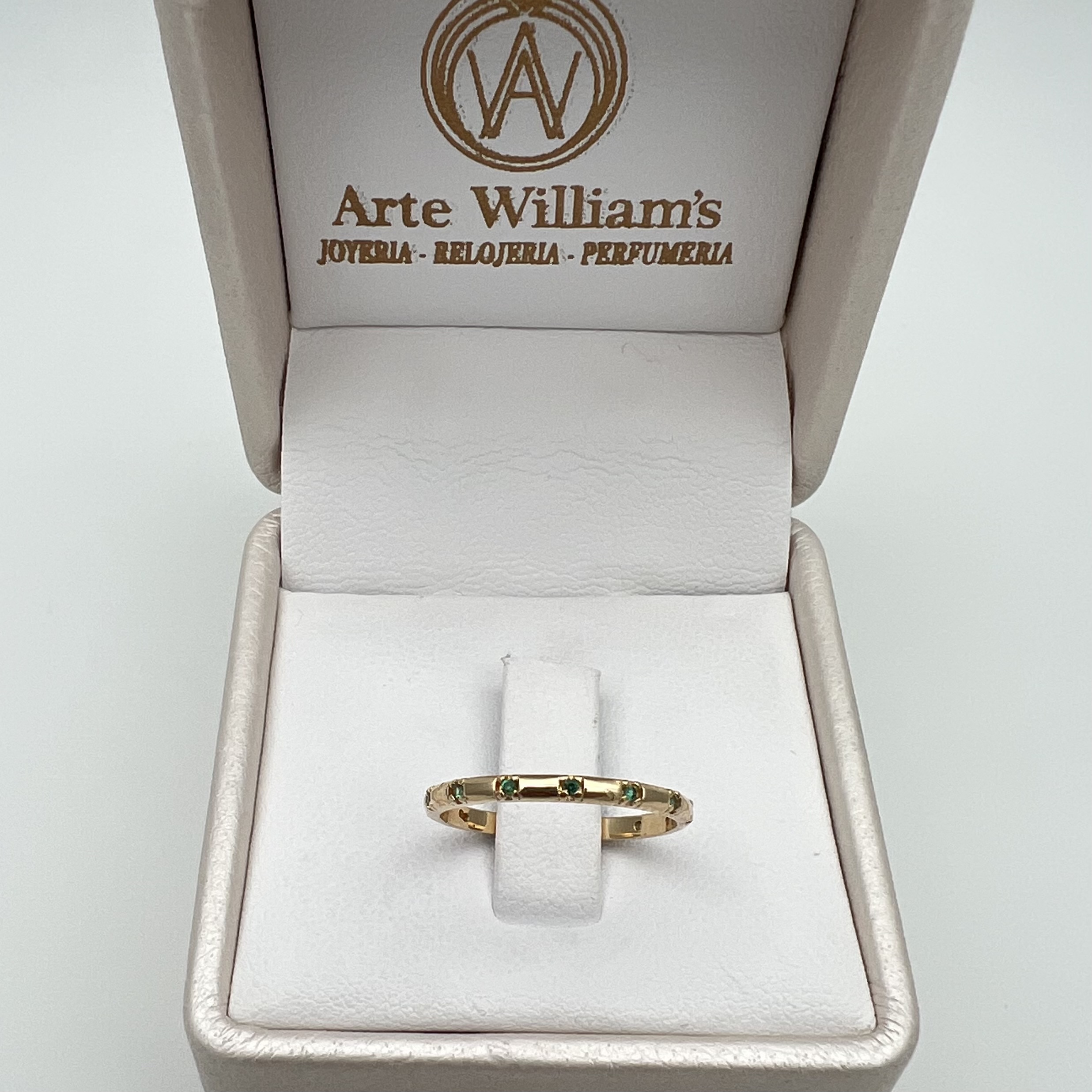 ANILLO «CHURUMBELA» EN ORO DE 18K