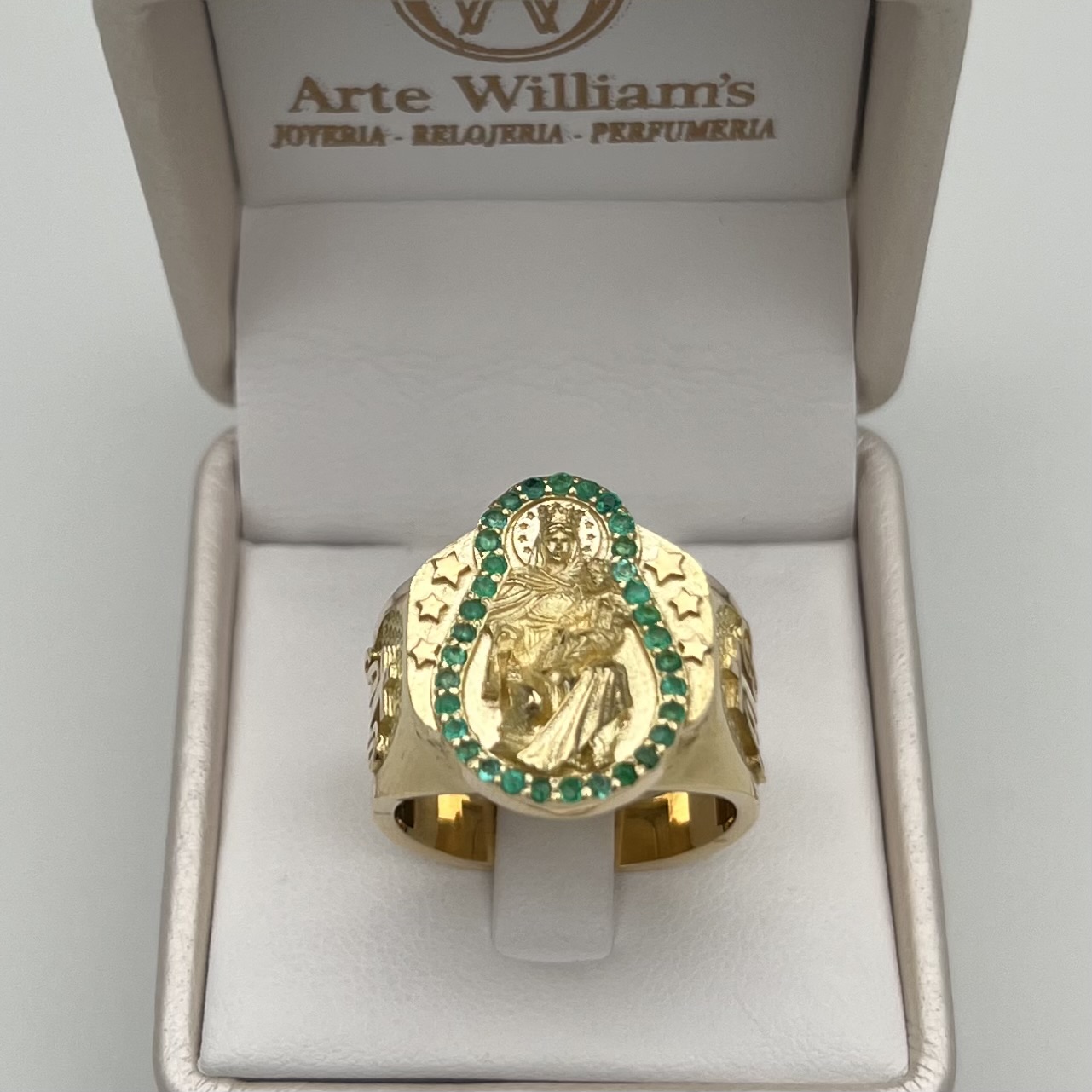 ANILLO VIRGEN DEL CARMEN EN ORO DE 18K