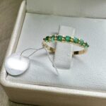 ANILLO ESMERALDAS INCRUSTADAS EN ORO DE 18K